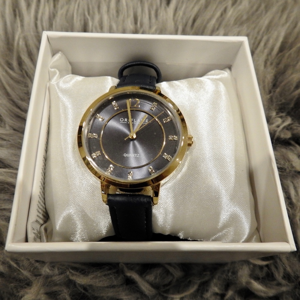 Swarovski / Oriflame Sweden Watch